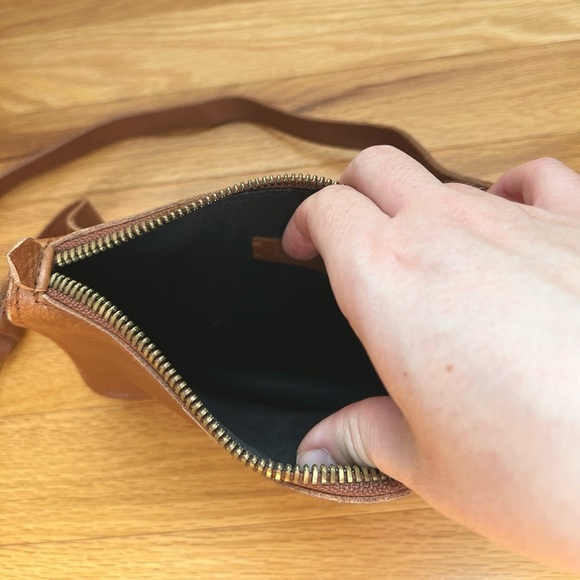 Madewell The Simple Pouch Leather Belt Bag Fannypack - Picture 6 of 7